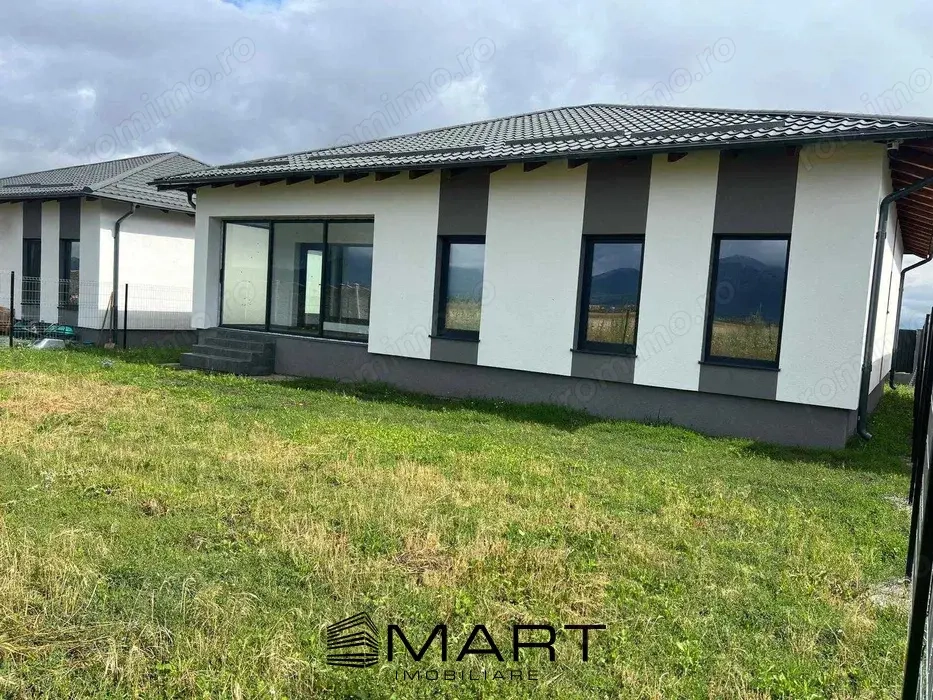 Casă modernă la cheie în Tărlungeni – tot confortul pe un singur nivel!