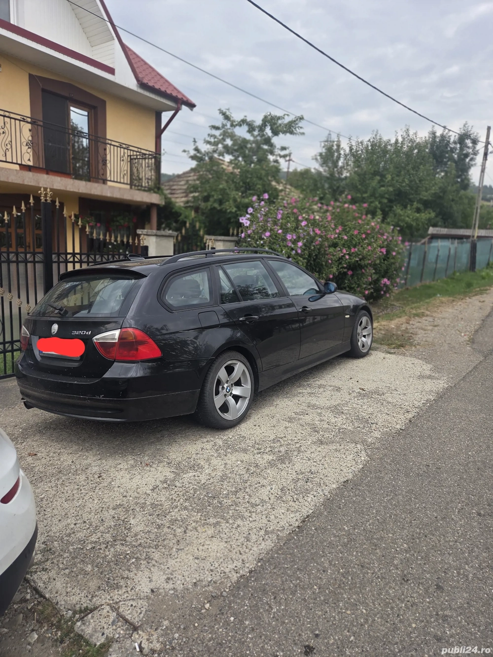 Vand Bmw 320 e91 pentru piese  Vand Bmw 320 e91 pentru piese