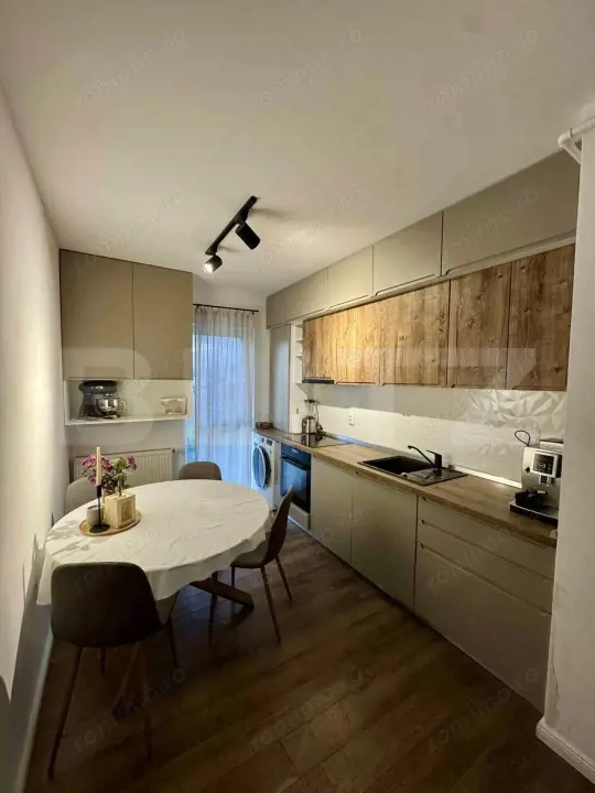 Apartament 2 camere, 61 mp, etaj intermediar, zona Elite Iris