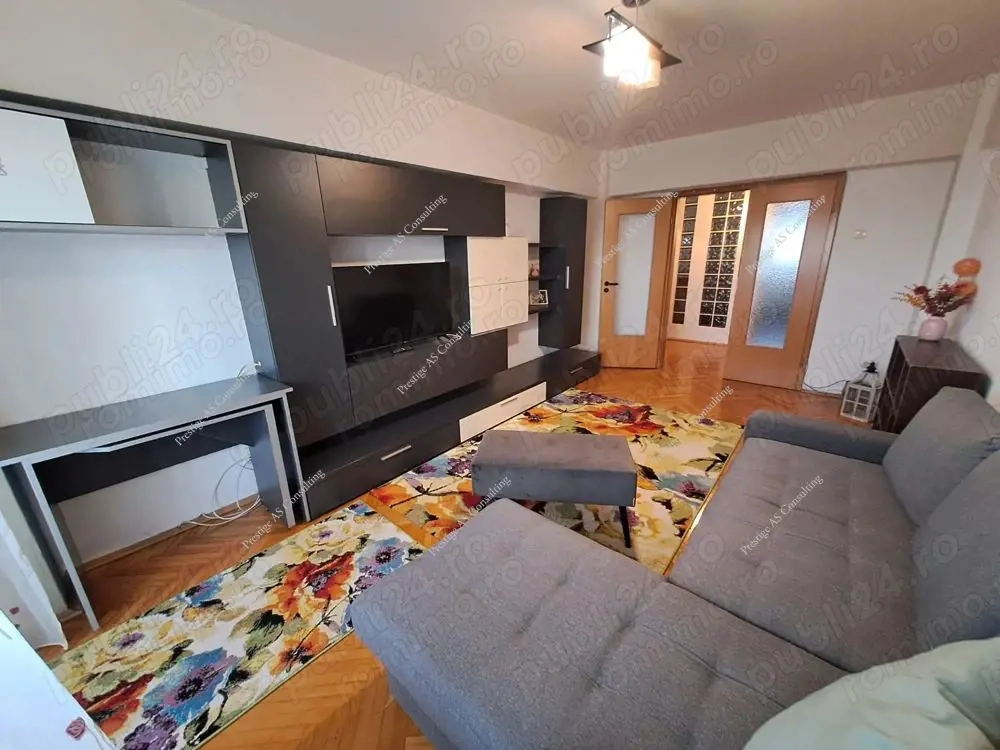 Apartament cu 3 si 2 bai in Aradului - Piata Verde