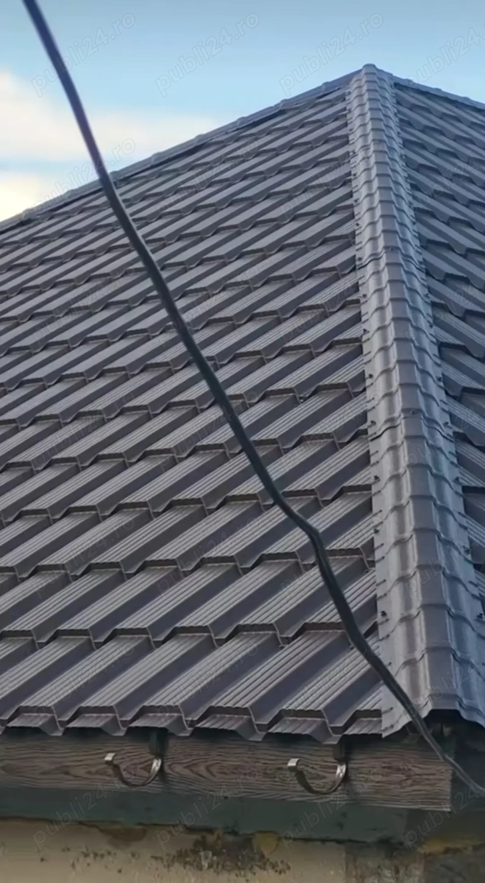 Caut 2 persoane pentru aruncat pliante !reclame etc 