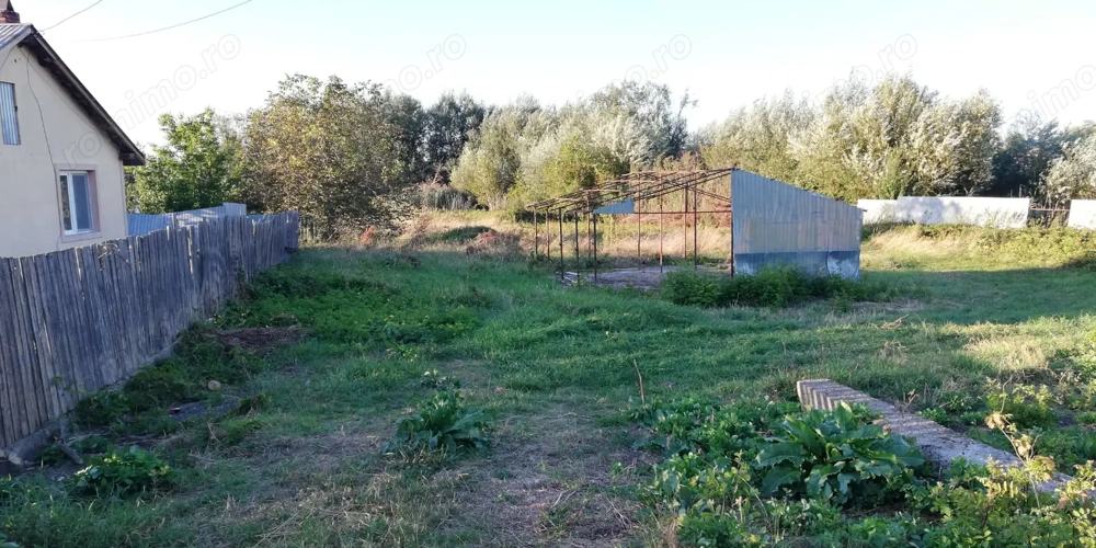 Teren intravilan de vânzare Săucești, sat Săucești Teren intravilan de vânzare Săucești, sat Săucești