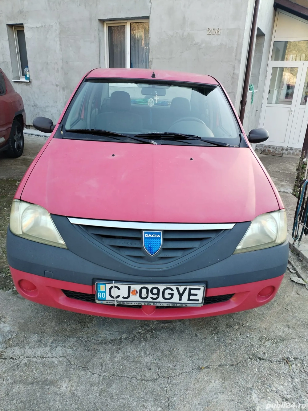 Vând Dacia 1.4 benzină 