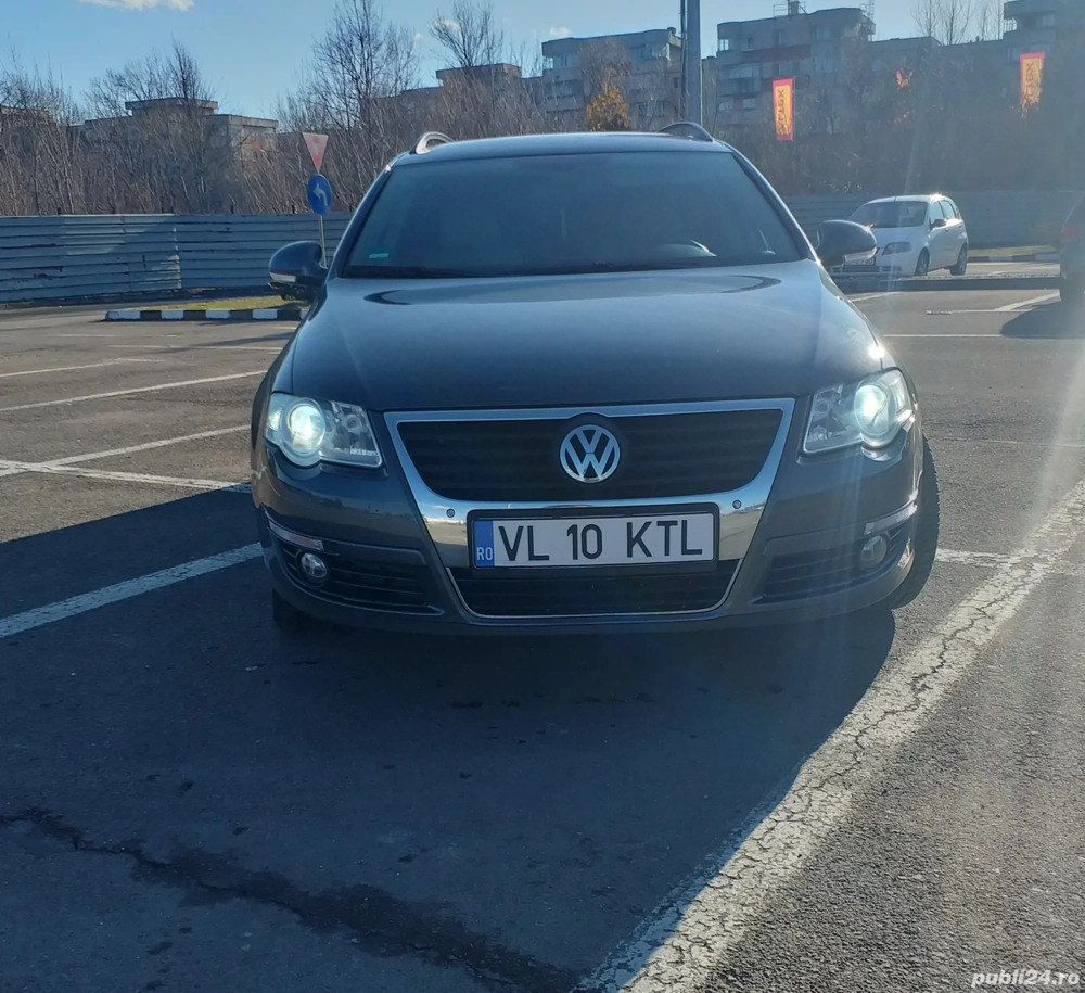 Vând Volkswagen Passat 