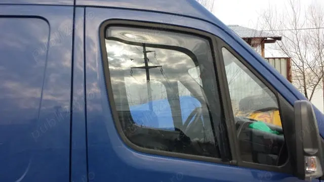 Mercedes Sprinter 06 -2018 PARAVANTURI GEAM,cu cleme,negru fumuriu