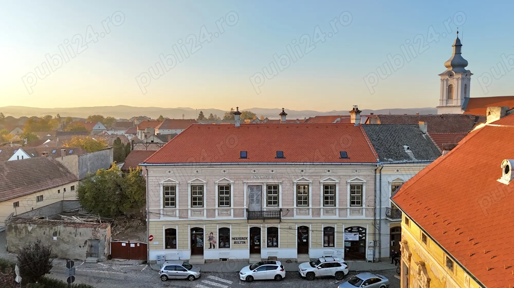 De vânzare clădire în centrul orașului Târgu Secuiesc