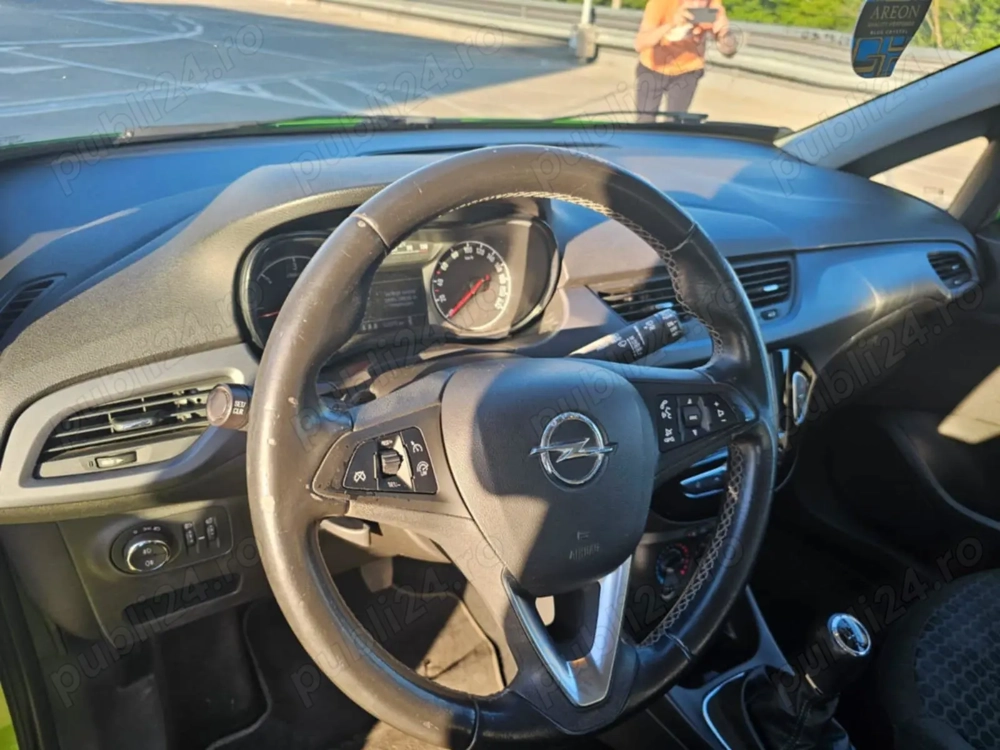 Vând Opel Corsa E