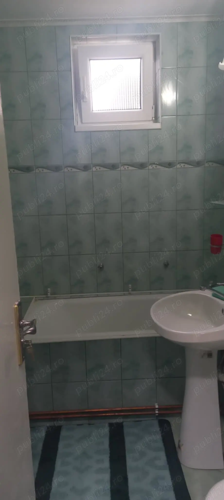 Vând apartament 2 camere. Vând apartament 2 camere.