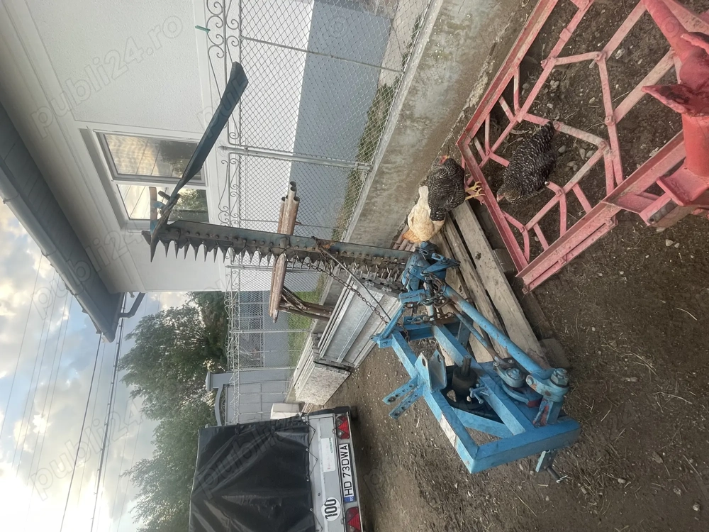 Vând cositoare laterală 