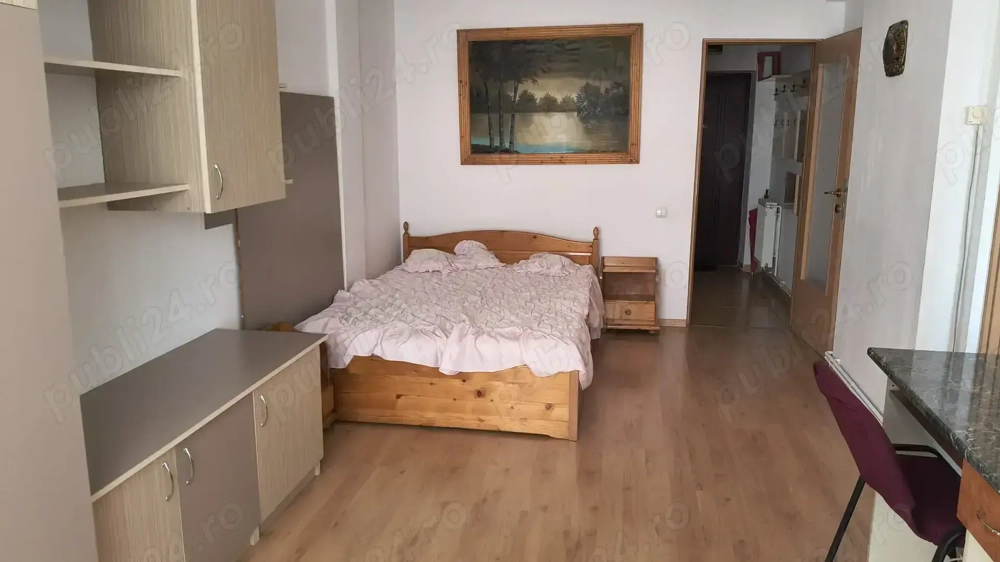 Inchiriez garsoniera, 32 mp Inchiriez garsoniera, 32 mp