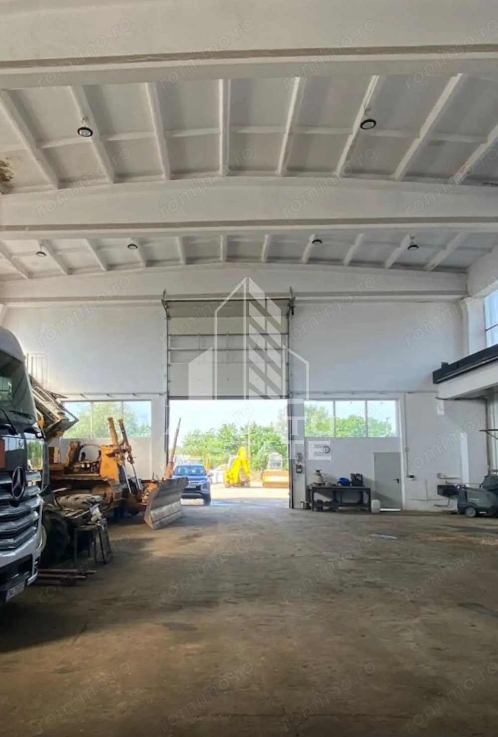 De inchiriat hala industriala ideala pentru service auto 580 mp