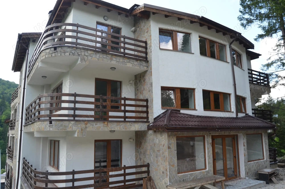 Inchiriere apartament cu doua camere