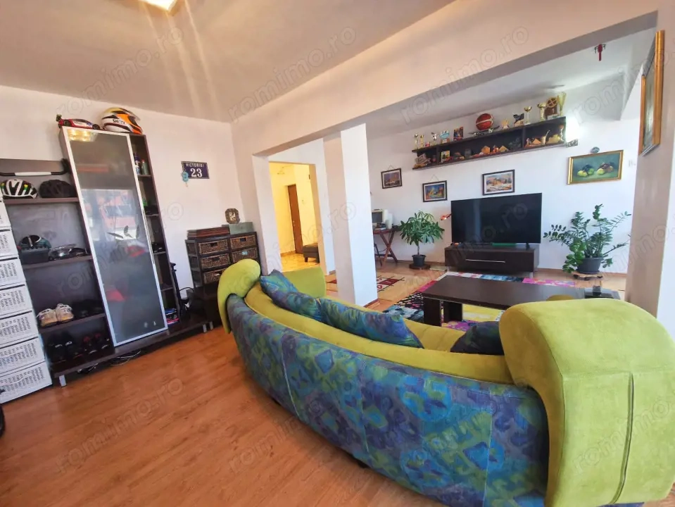 Apartament 3 camere, 87 mp, zona Bucla Apartament 3 camere, 87 mp, zona Bucla