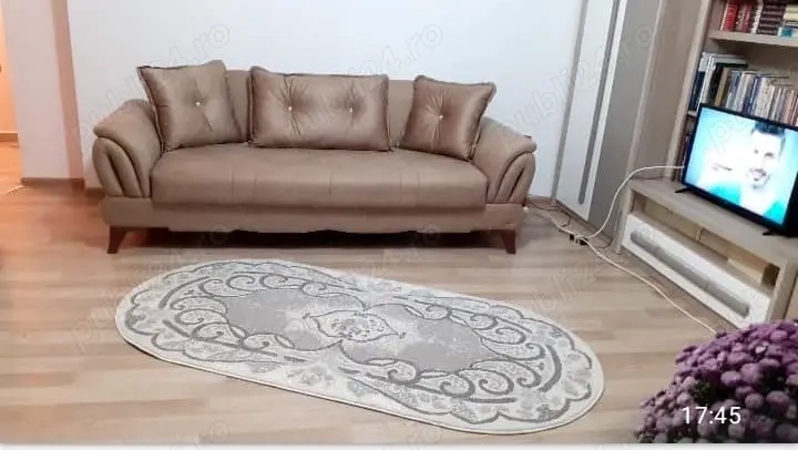 Proprietar vand apartament 2 camere .