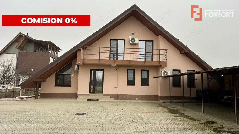 Comision 0% Casa 5 camere - panouri fotovoltaice in Sanandrei 