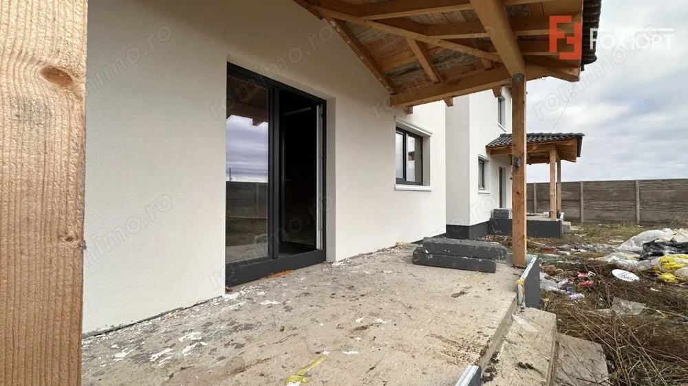 Duplex 4 camere, 111 mp, Asfalt - Mosnita Noua