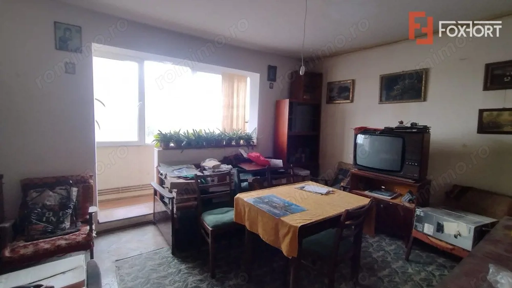 Apartament 4 camere, Zona Cetatii, bloc cu acoperis