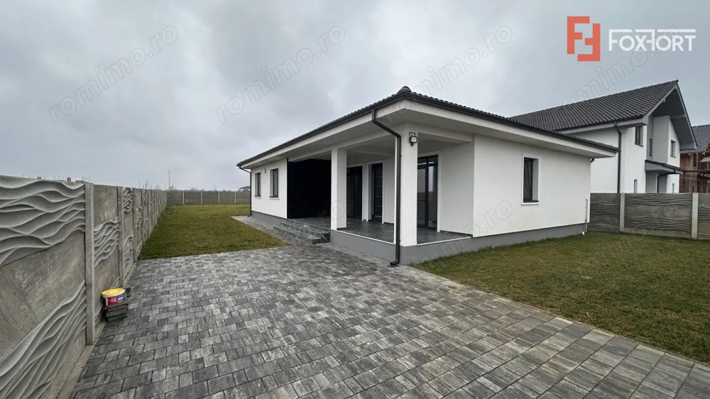 Casa individuala pe parter cu 4 camere, 105 mp, in Mosnita Veche