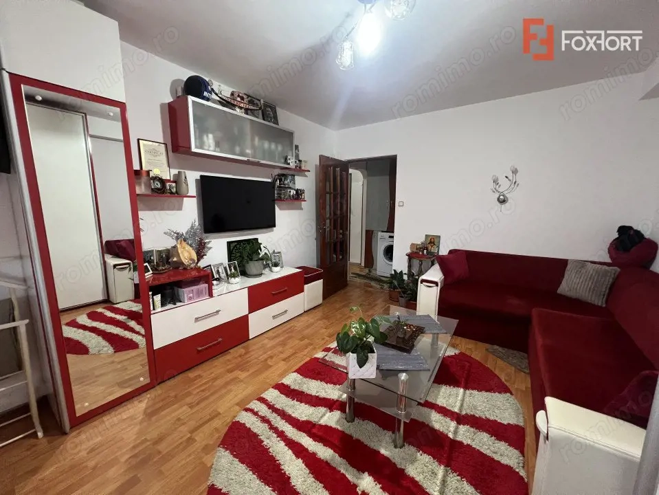 Apartament cu 2 camere decomandat - zona Iosefin