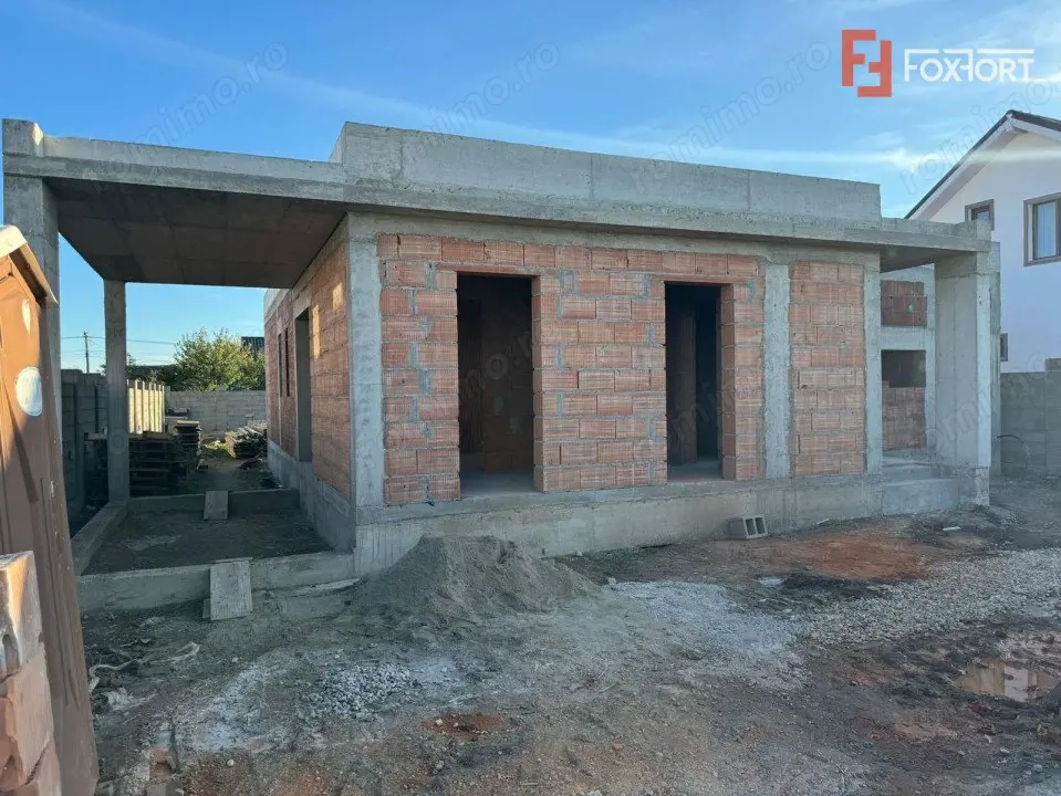 Casa individuala cu 3 camere pe parter, la rosu in Remetea Mare