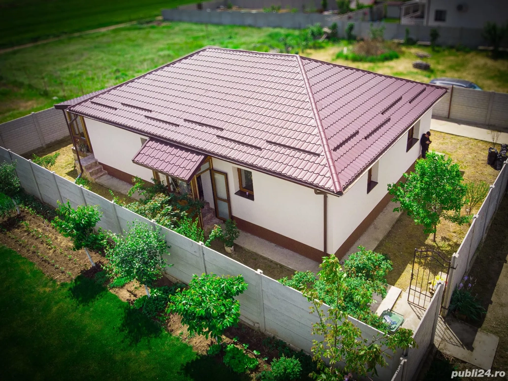 Oază de liniște în comuna Berceni   Casă superbă cu 4 camere