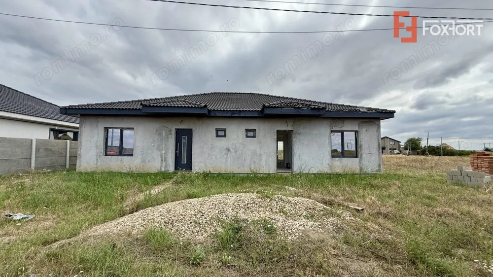 Duplex cu 6 camere, parter - 72 mp, zona Sacalaz