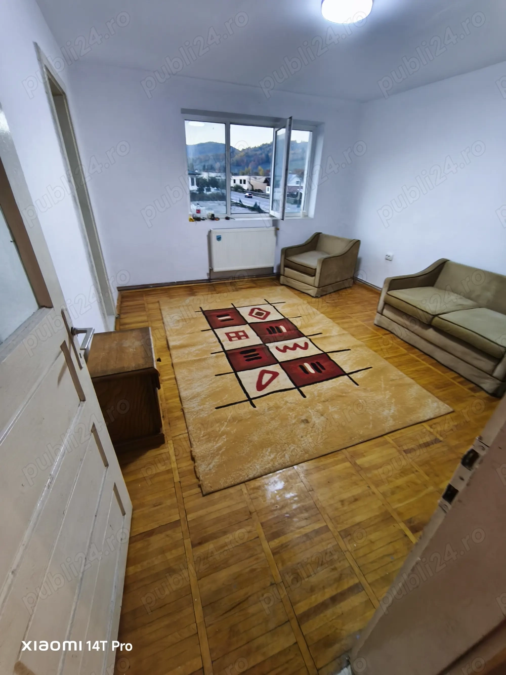 Vand Apartament 3 Camere 