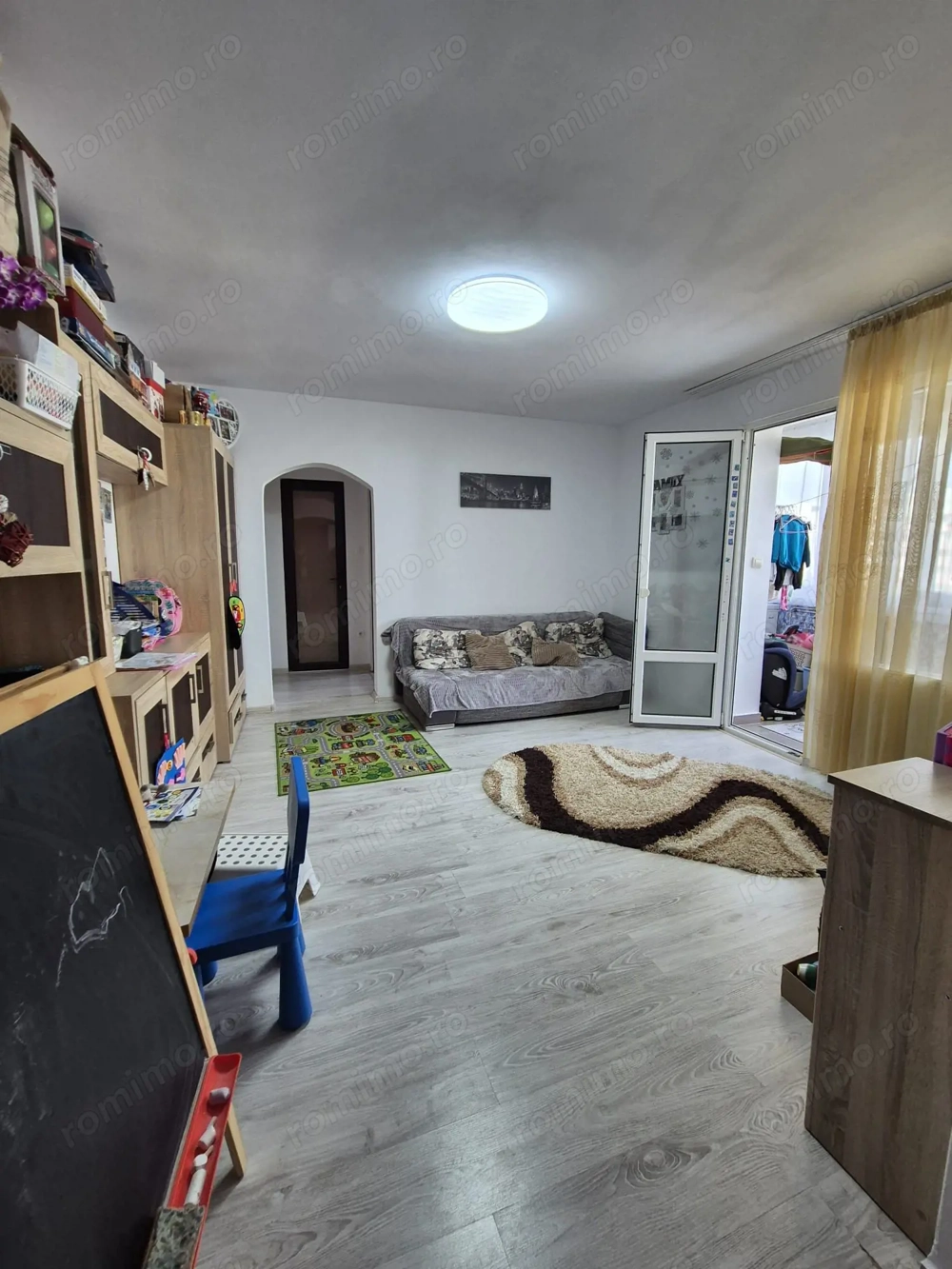 Apartament 2 Camere Zona 1 Decembrie 1918/Titan