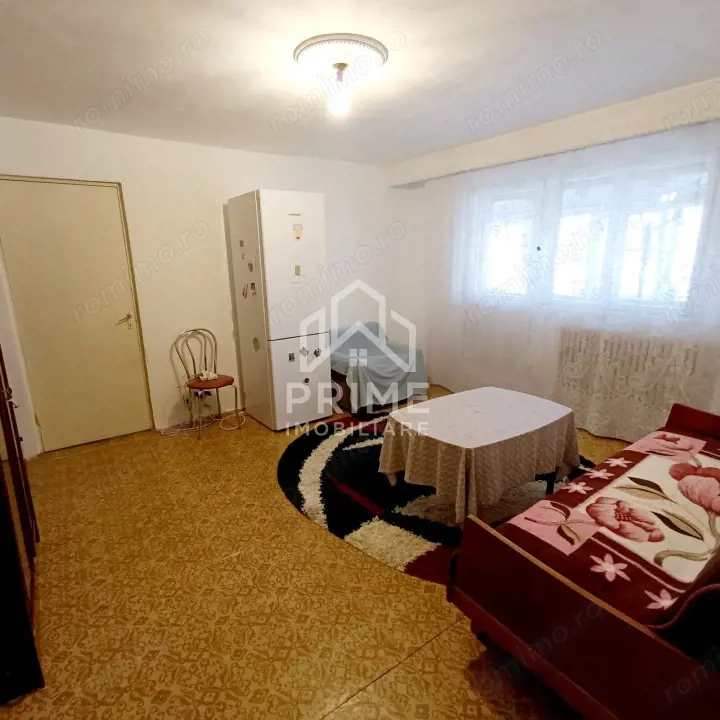 Apartament 2 camere, 51mp zona Cetate