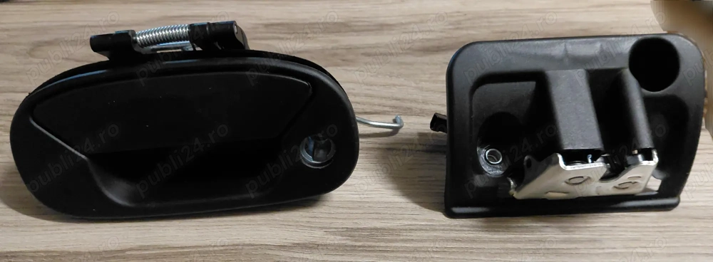 Încuietoare + mâner hayon Fiat Doblo 2006 - noi