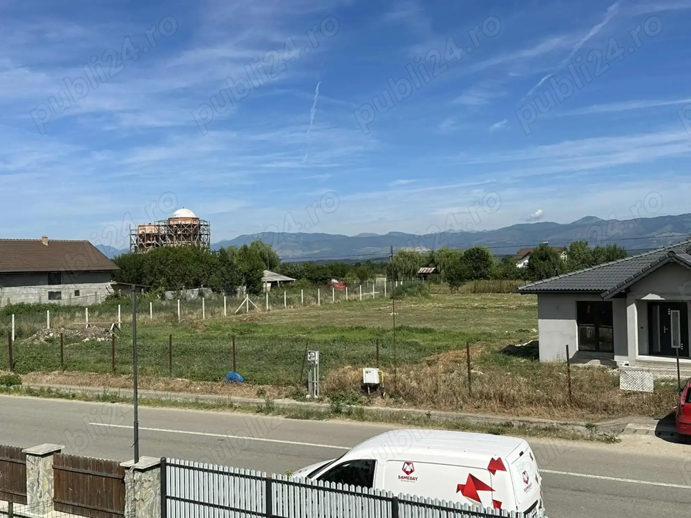 Parcele Teren Intravilan cu PUZ și toate utilitățile la strada