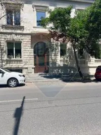 Casa/Vila situata in zona Calea Grivitei – Bd. Dacia - Calea Victoriei