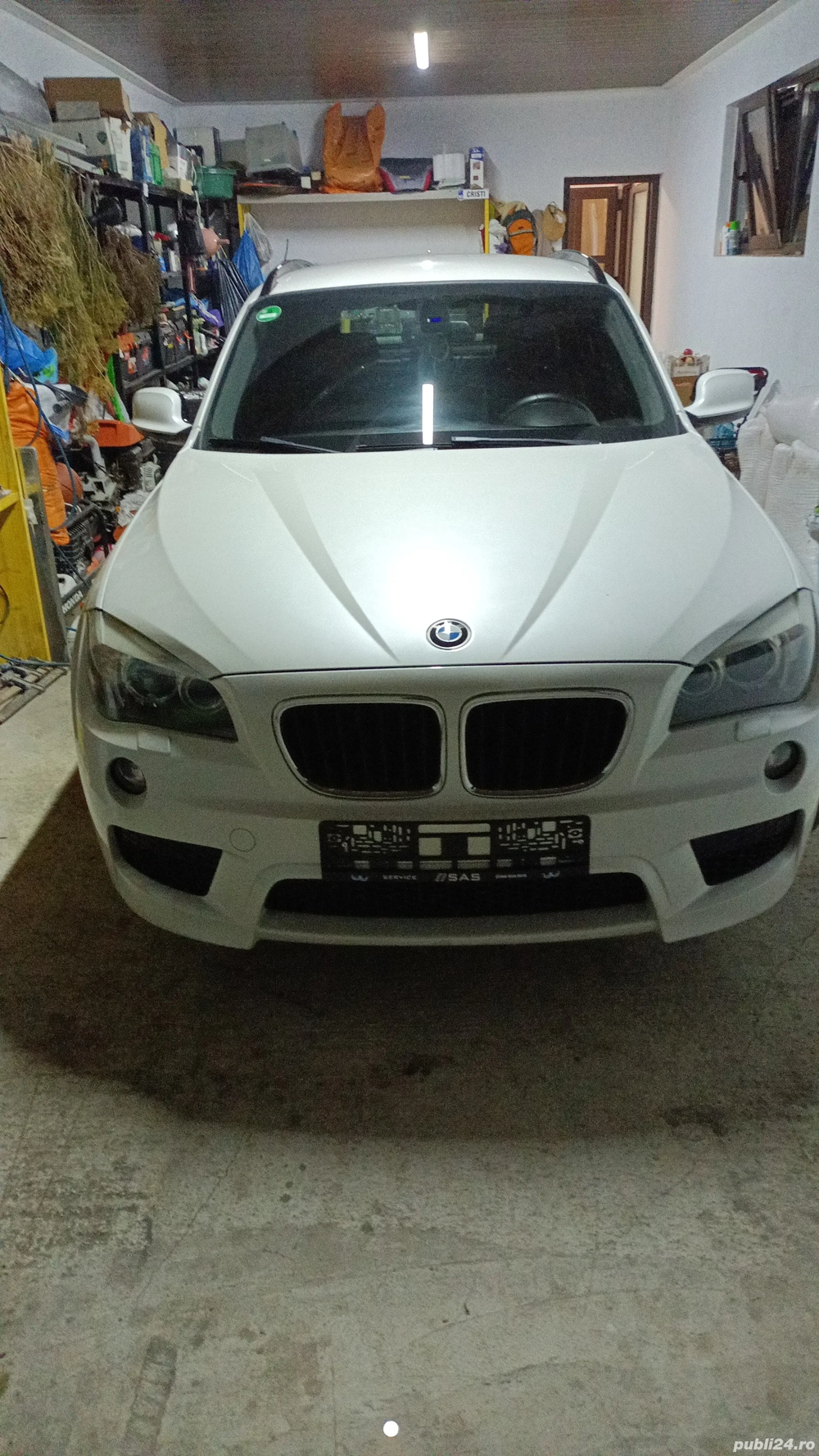 vând BMW X1 pachet sport 