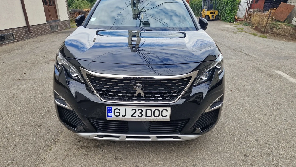 Peugeot 5008 1.2  EAT8 