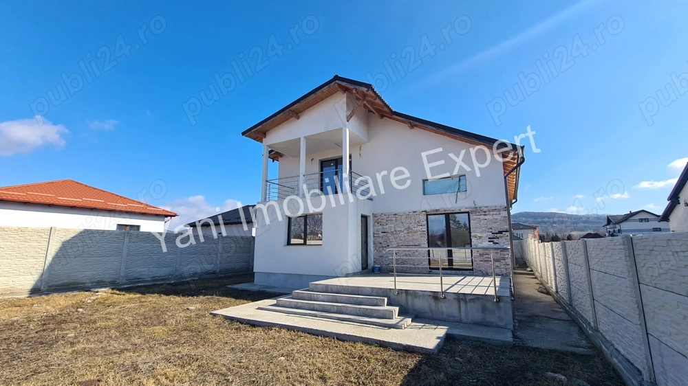 Casă de vânzare în Curtea de Argeș, strada Vasile Lupu.