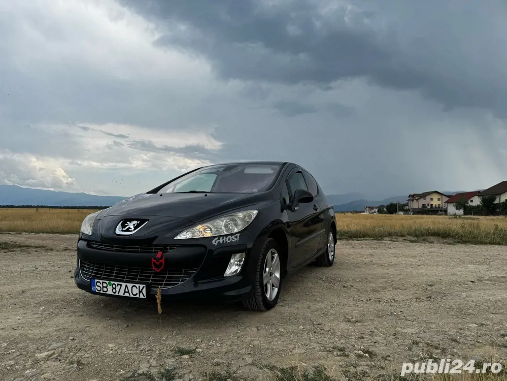 Peugeot 308 Hatchback 2 usi