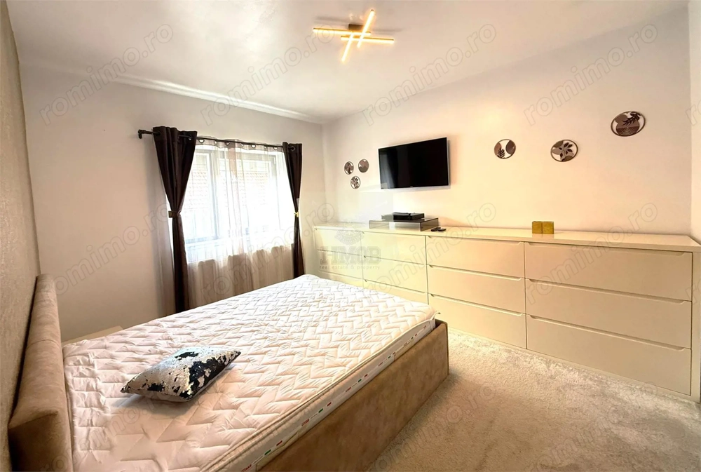 Apartament mobilat 3 camere etaj 2 balcon boxa in Arhitectilor