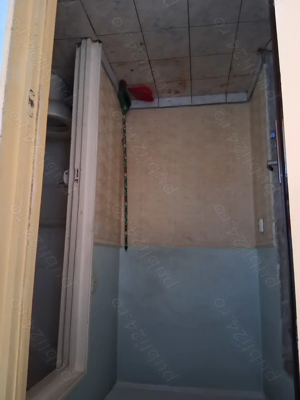 Persoana fizica vând apartament o cameră micro 38 Persoana fizica vând apartament o cameră micro 38