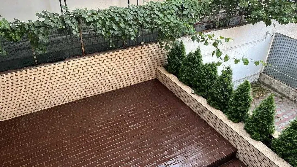 închiriere 3 camere proprietar terasa oaza de liniste mall vitan 800 E