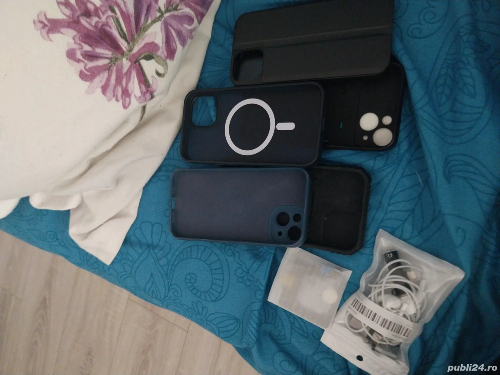 Vând accesorii iPhone 14 normal 