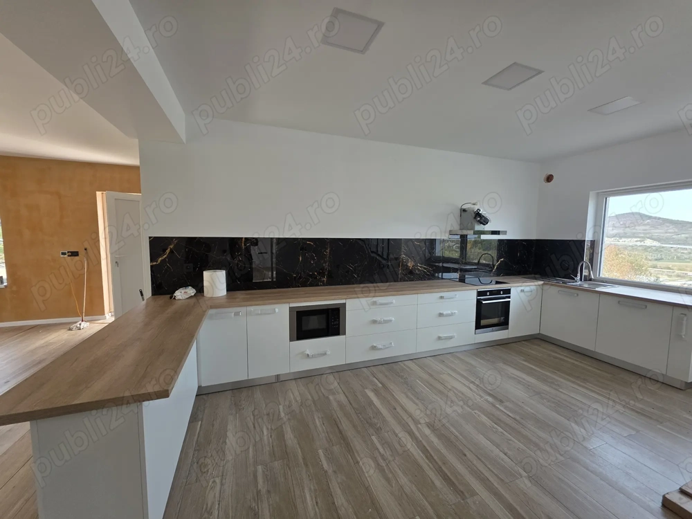 Inchiriez casa P+1 la 3 km Deva Inchiriez casa P+1 la 3 km Deva