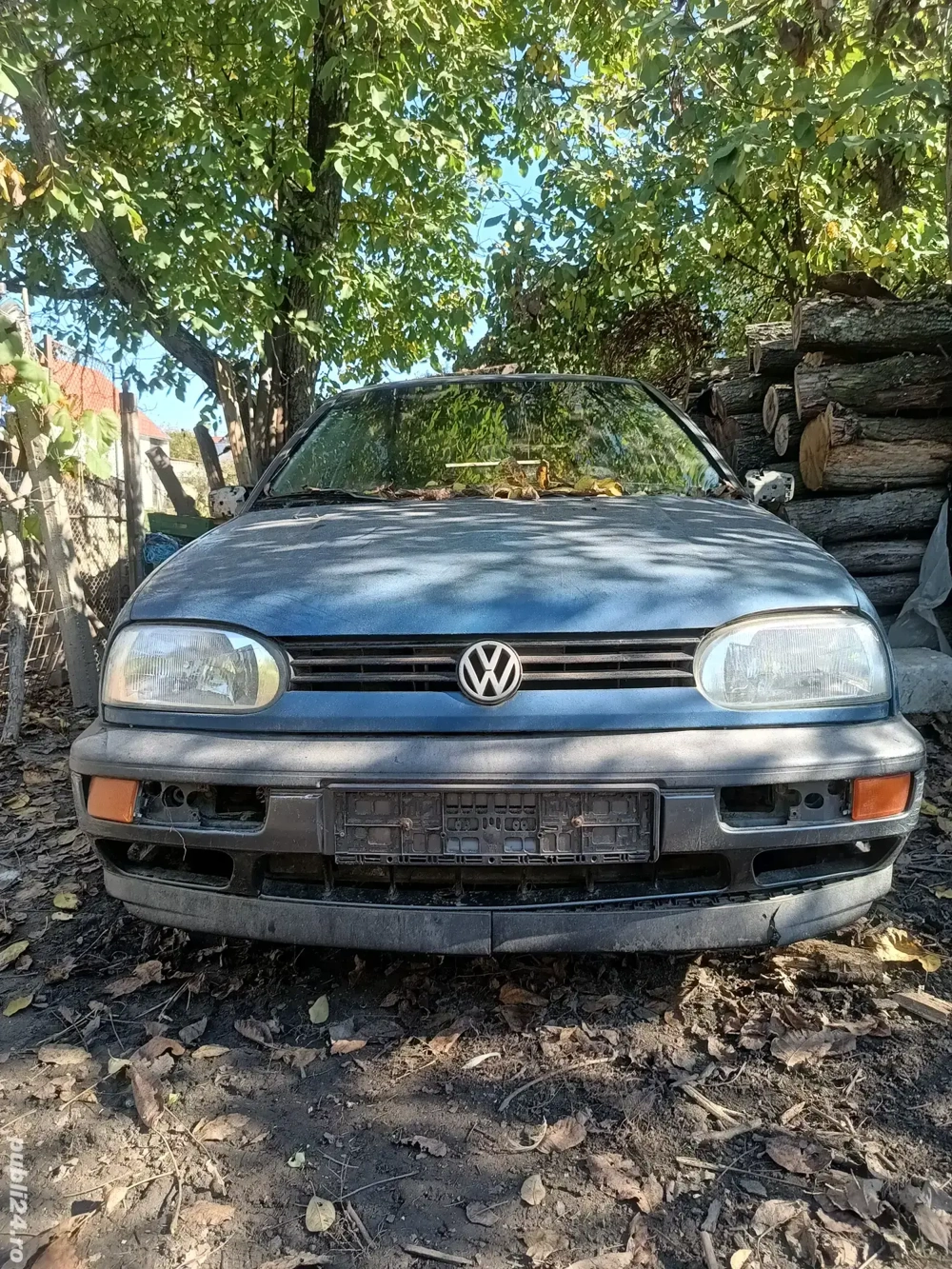 Vând golf 3 1 4benzina Vând golf 3 1 4benzina