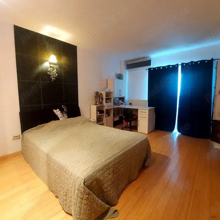 Apartament de vânzare, 4 camere