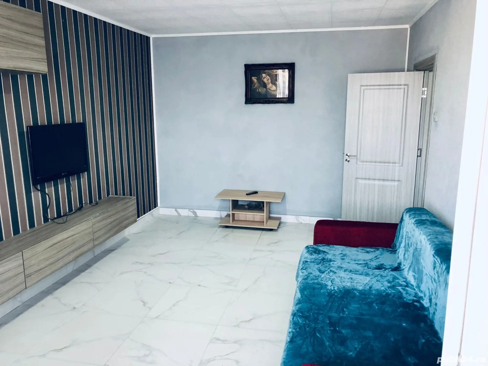 Inchiriez apartament in regim hotelier  