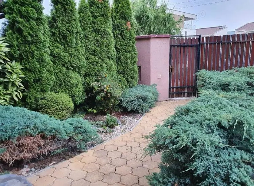 Duplex  Selgros!!! 228.900 euro .. 4 camere .. 110 mp