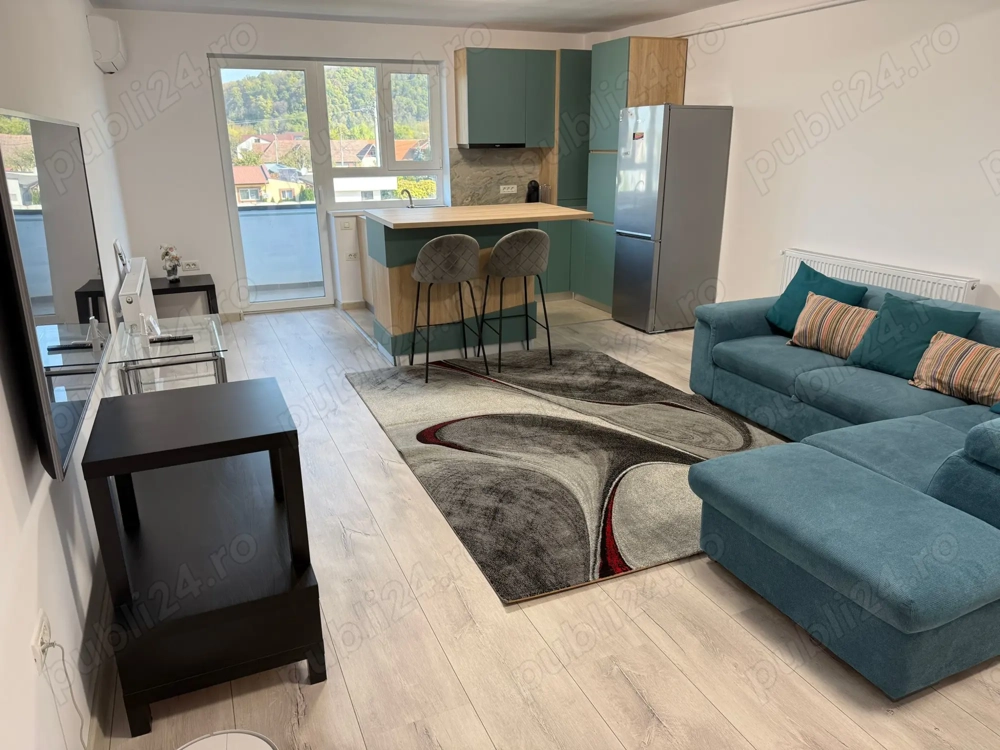 Ofer spre inchiriere ap 2 cam, loc parcare, vis a vis de Marcea Sport