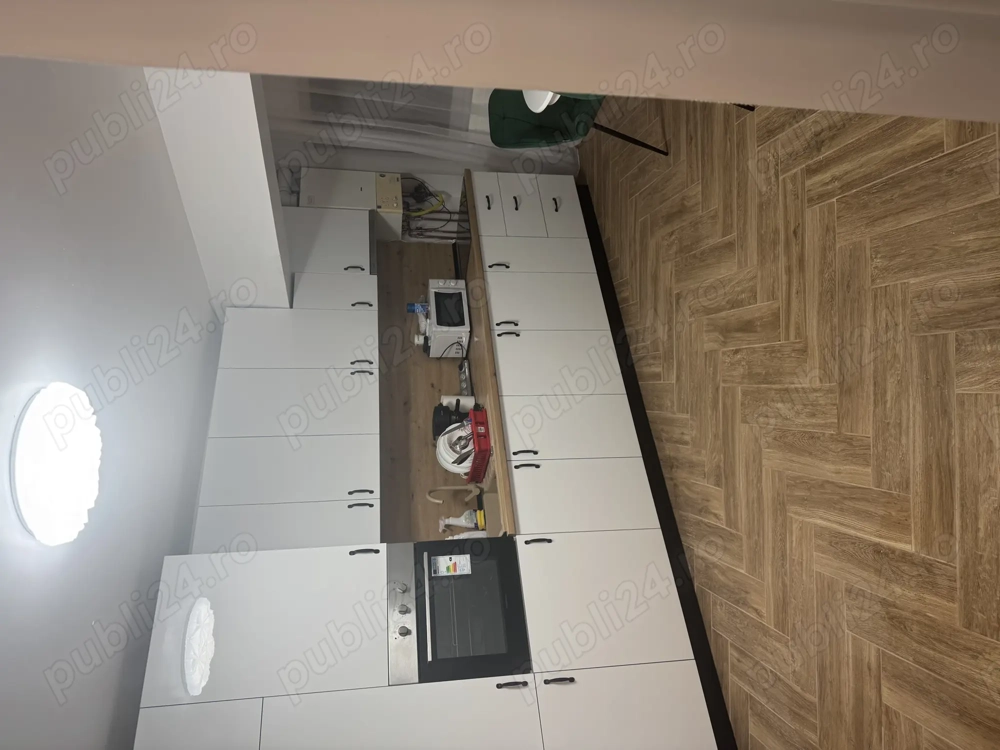 Cazare apartament două camere decomandat