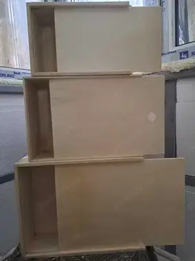 Cutii din lemn pentru cadouri