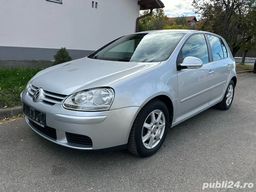 Volkswagen Golf 5  Volkswagen Golf 5