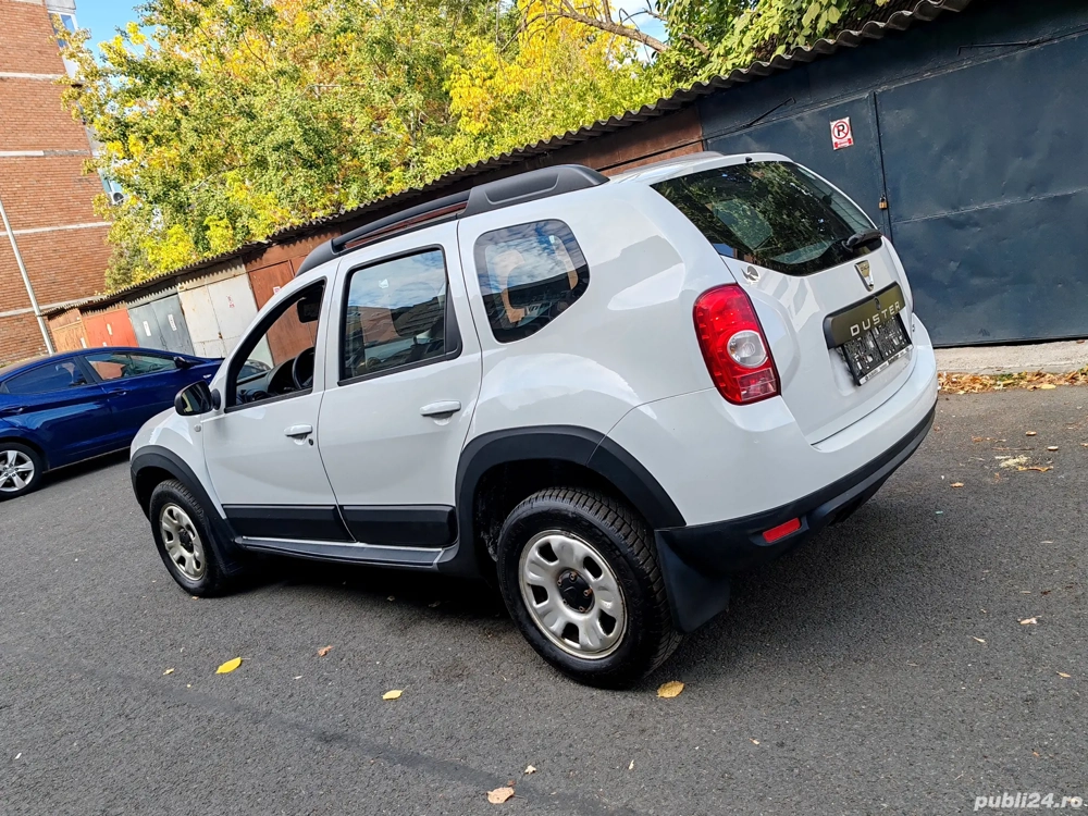 Dacia Duster 4*4-An 2012 Motor 1.5 Diesel Euro 5 Dacia Duster 4*4-An 2012 Motor 1.5 Diesel Euro 5